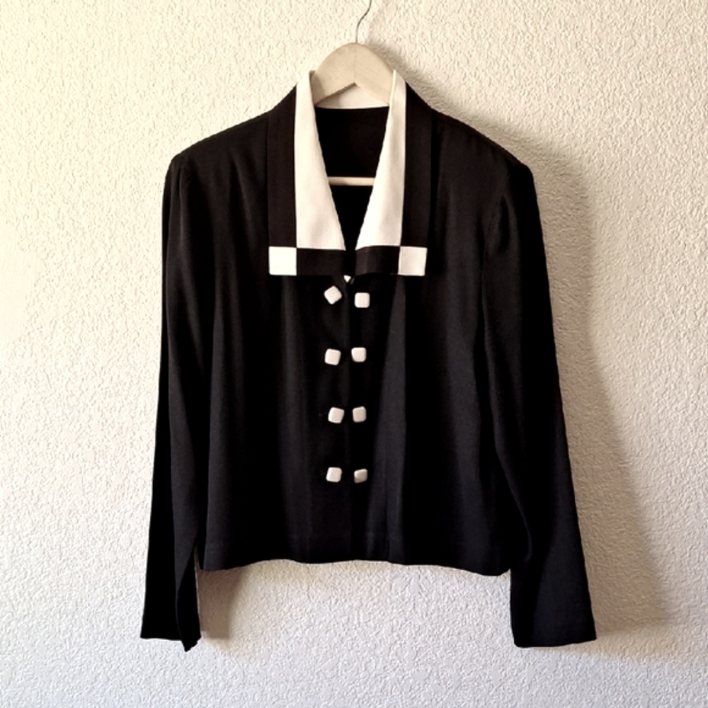 Vintage Geometric Top